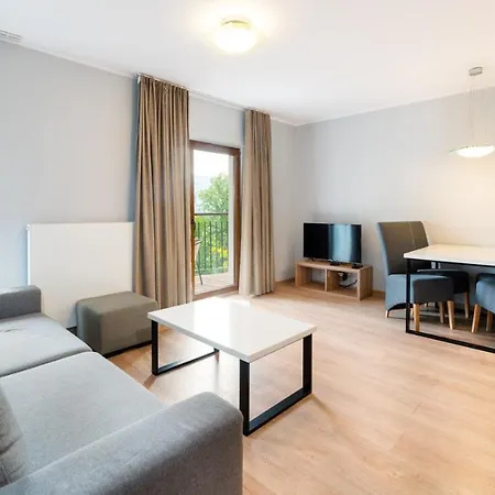 Karkonosze, Sun & Snow Apartment